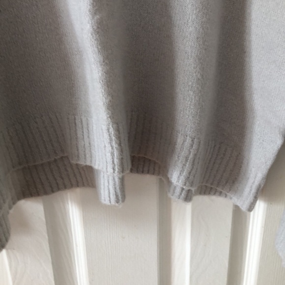 Ladies sweater - Picture 5 of 6